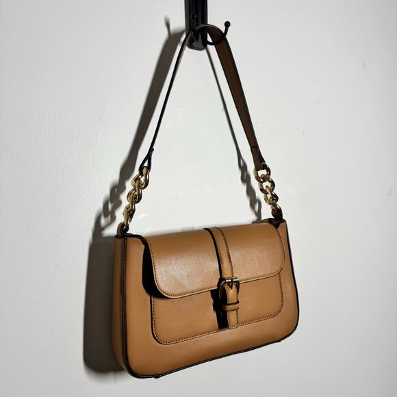 Shoulder Bag Camel Faux Leather Gold Tone Chain Detail Minimal Evening Preppy - Picture 7 of 8